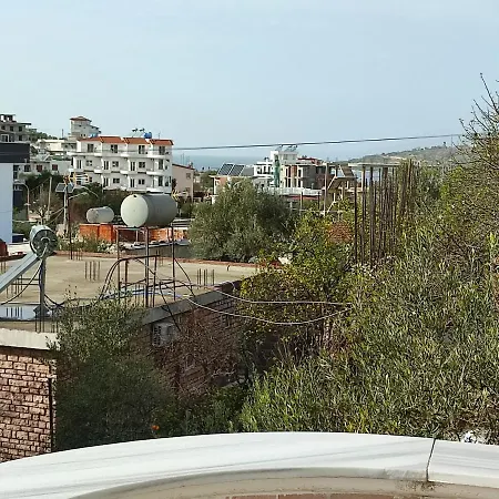 Bardha Apartmán